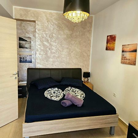 Monaco Summerland Apartments Mamaia Exterior foto